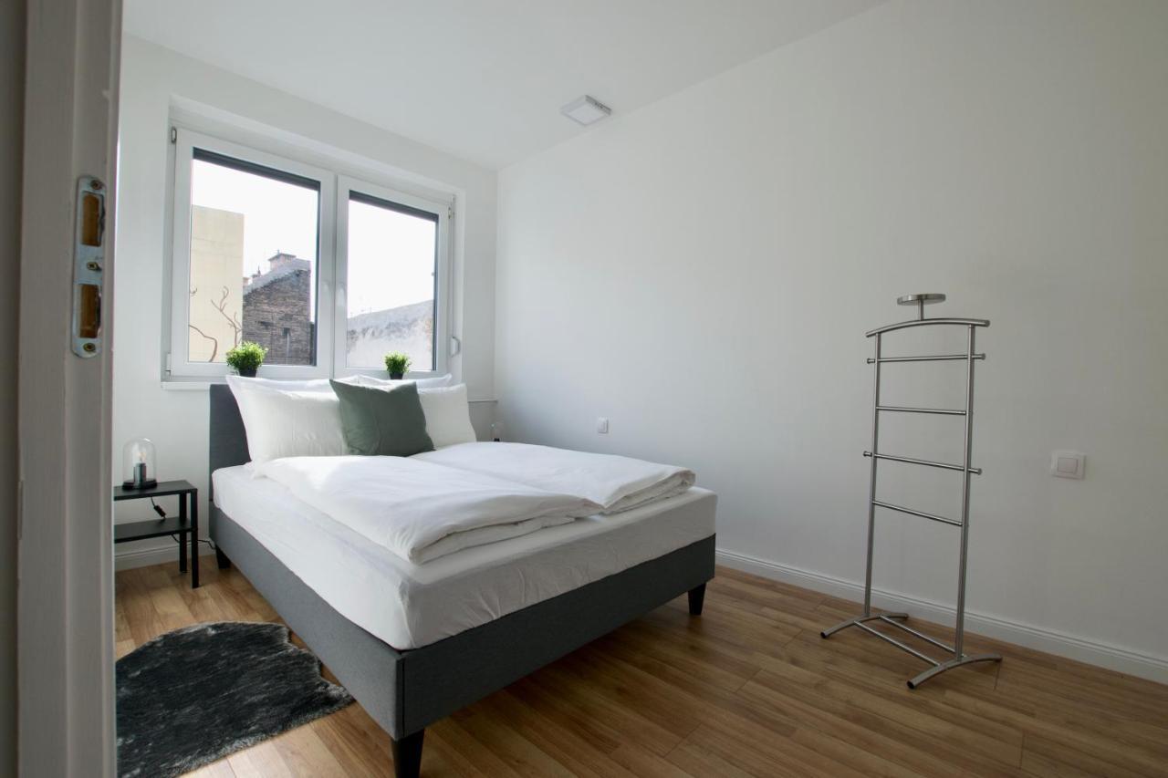 Standard Apartment By Hi5 - Dessewffy 37 Suites Budapeşte Dış mekan fotoğraf