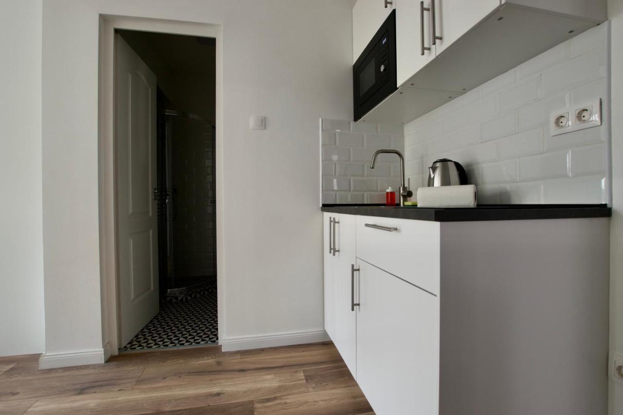Standard Apartment By Hi5 - Dessewffy 37 Suites Budapeşte Dış mekan fotoğraf